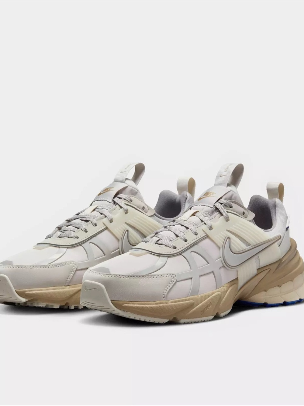 WOMEN'S NIKE V2K RUN GORE-TEX WATERPROOF CASUAL SHOES